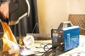 Багатофункціональний зварювальний апарат Scheppach WIG1000 з РК-дисплеєм і термомонітором WIG1000 фото